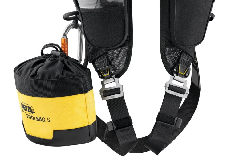 NEWTON-EASYFIT-EUR-petle-na-sprzet.jpeg